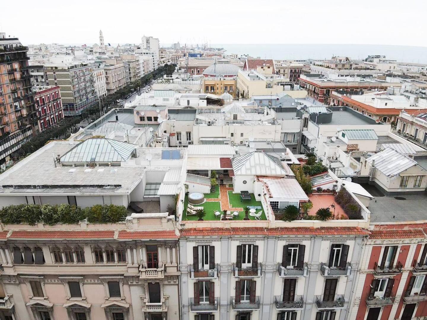 150Mq Rooftop Paradise - Spacious Private Terrace 巴里 外观 照片